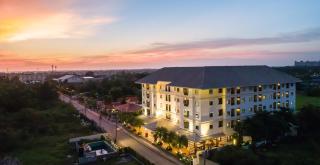 Napheera Royal Tel - 8