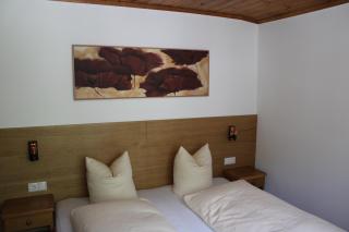 Apartments Alpenrose - Flirsch - 3