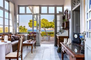DellaGracia Mansion in Poseidonia Syros - Posidhonía - 0
