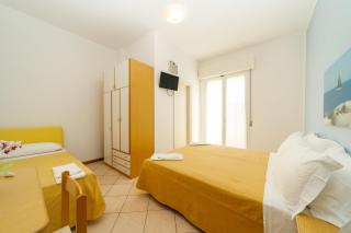 Albergo Roma Spiaggia - Rimini - 2