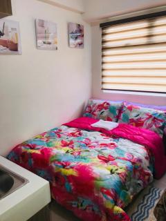 Shanilyn Residency Urban Deca Towers EDSA mandaluyong Unlimited INTERNET AND NETFLIX - Manille - 1