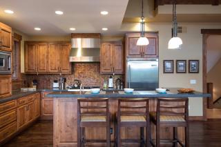 Luxury Village at Northstar Residence - Private Hot Tub! - Village Walk 7225 - Truckee - 7