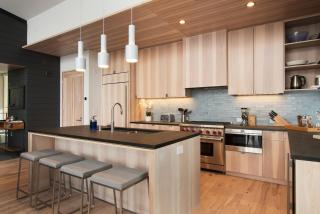 Luxury 4BD True Ski-In/Ski-Out Mid-Mountain Residence - Stellar Northstar - Truckee - 6