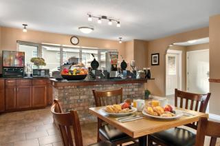 Best Western Sicamous Inn - Sicamous - 3