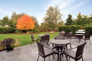 Best Western Sicamous Inn - Sicamous - 1
