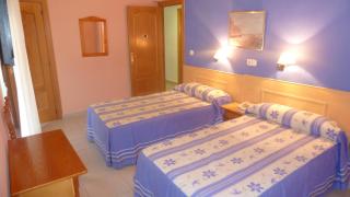 Hostal Al-Qazeres - Cáceres - 1