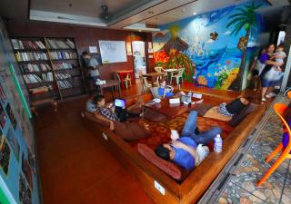 Stay Malate (Wanderers Guest House) - Manila - 7