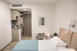 Hyperion Hotel - Mirtéai - 8