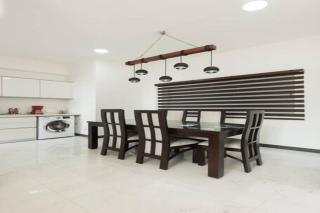 Fully Furnished 2 Bedroom Apartment with Sea View - Dehiwala-Mount Lavinia - 2