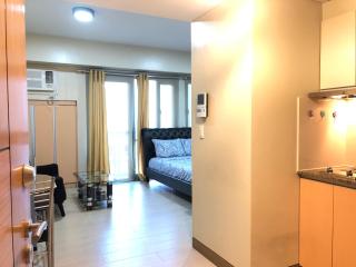 Studio Condo Near Manila Airport - 7