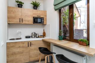 Modern Studio Near Rustaveli Ave - By Wehost - Tiflis - 2