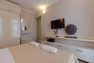 Wehost Apartment in Orbi tower - 7