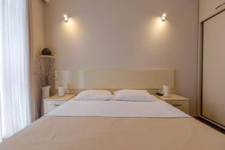 Wehost Apartment in Orbi tower - 2