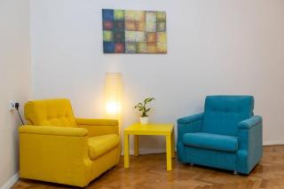 Chic 1BR Apt with Balcony - By Wehost - Tbilisi - 8