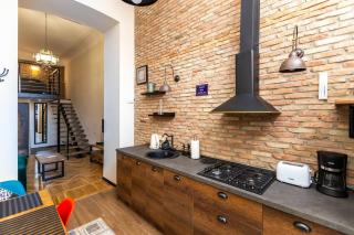 Wehost Apartment With A Patio - Tbilisi - 9
