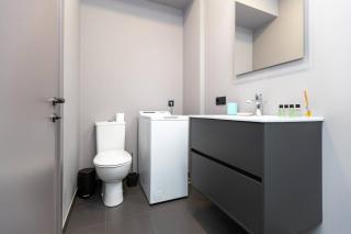 Wehost Apartment pool & gym - Tbilisi - 7