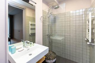 Wehost Apartment pool & gym - Tbilisi - 5