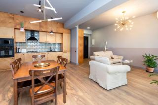 Wehost Apartment pool & gym - Tbilisi - 4
