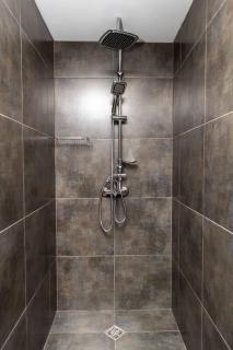 Wehost Mezzanine Apartment - Tbilisi - 1