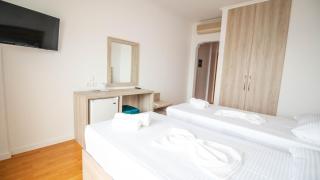 Sun N Blue Hotel - Saranda - 6