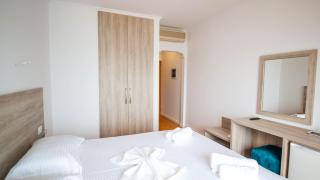 Sun N Blue Hotel - Saranda - 1
