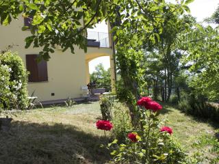 Apartment in Casalfiumanese with Valley View - Sassoleone - 3