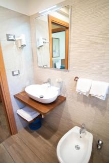 Albergo Bucaneve - Pievepelago - 5