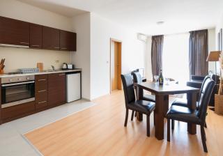 Charming 1 Bedroom Apartment - Sunny Beach - 6