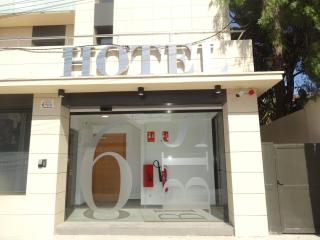 6 Bis HOTEL - 9