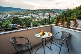 Tonusi Luxe Hotel in the Historic City Center - Tbilisi - 2