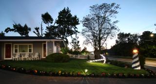 Windrift Motel - West Yarmouth - 3