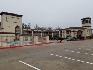 HomeBridge Inn and Suites - 3