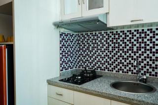 City View 1BR Apartment at Woodland Park Residence By Travelio - Giacarta - 7