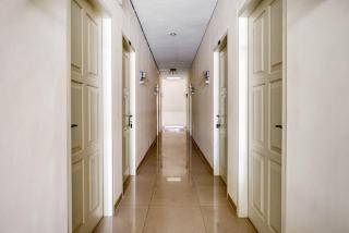 RedDoorz near Ciputra World 3 - Surabaya - 8