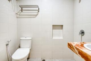 RedDoorz near Ciputra World 3 - Surabaya - 2