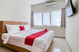 RedDoorz near Ciputra World 3 - Surabaya - 6