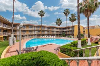 Quality Inn Piedras Negras - Piedras Negras - 0