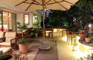 Philoxenia Hotel & Studios - 2