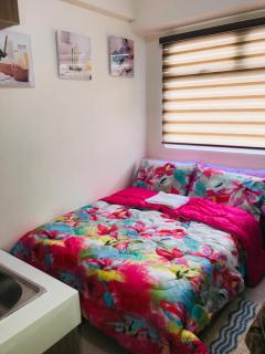 Shanilyn Residency Urban Deca Towers EDSA mandaluyong Unlimited INTERNET AND NETFLIX - Manille - 9