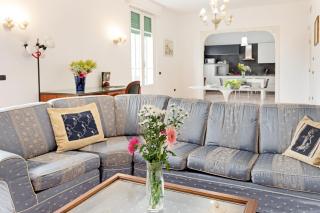 Salvator Rosa Metro station Flat - 3