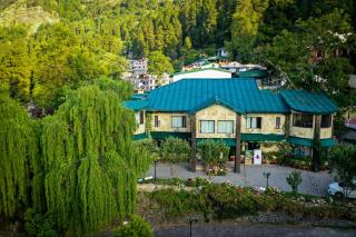 Shervani Hilltop Resort - Nainital - 4