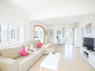 Belvilla by OYO Paris - Alcúdia - 1