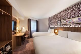 Leonardo London Heathrow Airport - Hillingdon - 2