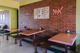 RedDoorz Syariah near Kopeng Treetop Adventure - Salatiga - 2