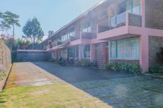 RedDoorz Syariah near Kopeng Treetop Adventure - Salatiga - 9