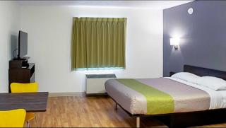 Studio Lodge - Cincinnati - Springdale - 1