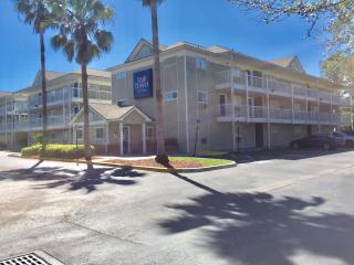 InTown Suites Extended Stay Jacksonville FL St Johns Bluff Rd - 9