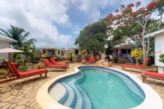 Cabañas @ Latitude Adjustment - Hopkins - 5