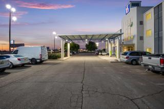 Motel 6-Roswell, NM - 6