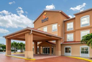 Comfort Inn & Suites Airport - Fort Myers - 0